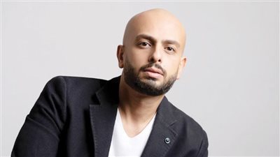 بعد تعيينه بمجلس الشيوخ..أحمد مراد يعلن عن الموسم الثاني من برنامجه 