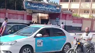 الطريق السريع خطر قاتل بلا مطبات أمام المدرسة.. إستغاثة أولياء الأمور بدمياط