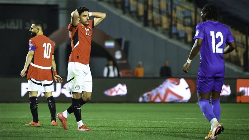 محمد صلاح وعمر مرموش