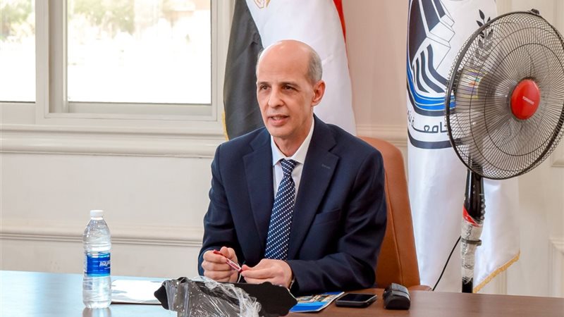 الدكتور طارق على