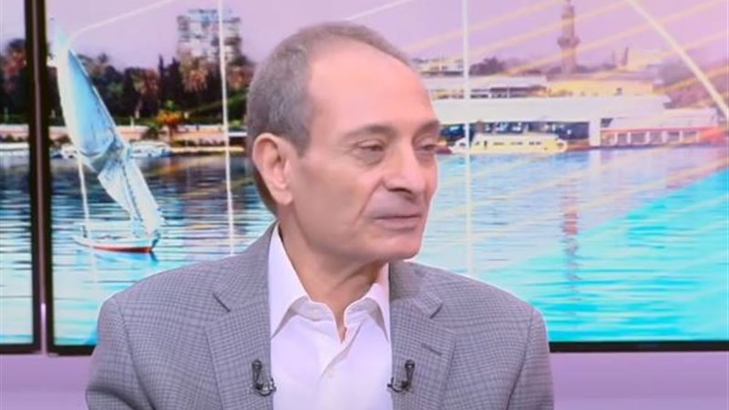 الدكتور حسين حمودة