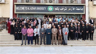 رئيس جامعة الأزهر يقرر إنشاء مجلس شهري للطلاب الوافدين