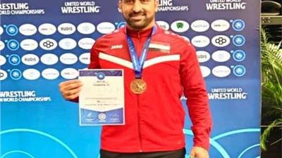 حسام ماضي يحصد برونزية بطولة العالم للرواد المقامة بالمجر