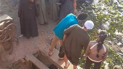 بعد إنقاذ 10 طلاب.. جهود مكثفة للبحث عن ضحايا سقوط تروسيكل في مصرف بأسيوط