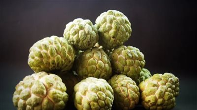 فاكهة القشطة تتصدر القائمة.. فواكه يجب أن تكون في نظامك الأسبوعي 	