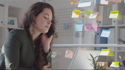 الجلوس هو العدو الخفي.. كيف يدمر صحتك رغم ممارستك للرياضة؟ 	