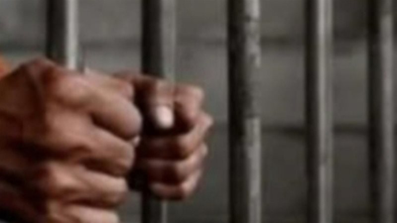 حبس عامل زراعى 4