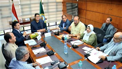 نائب محافظ الدقهلية يعقد اجتماعا بشان المبادرة الرئاسية 