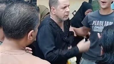 واقعة غريبة في قرية الباذنجانية: رجل يتنكر في زي امرأة للتسول