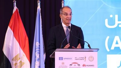 وزير الاتصالات: الدولة استثمرت 6 مليارات دولار في تطوير البنية التحتية الرقمية
