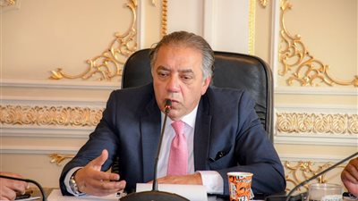 الدكتور شريف الجبلي يفتتح الجناح الماليزي في معرض إيجيبت إنرجي 2025 بالقاهرة