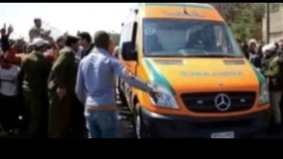 إصابة 8 أشخاص في حادث تصادم بين ميكروباص وتروسيكل بالبحيرة