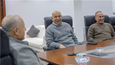 أبو ريدة يجتمع مع التوأم لتحديد برنامج إعداد المنتخب لأمم أفريقيا