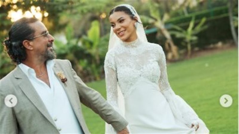 هادي الباجوري وزوجته