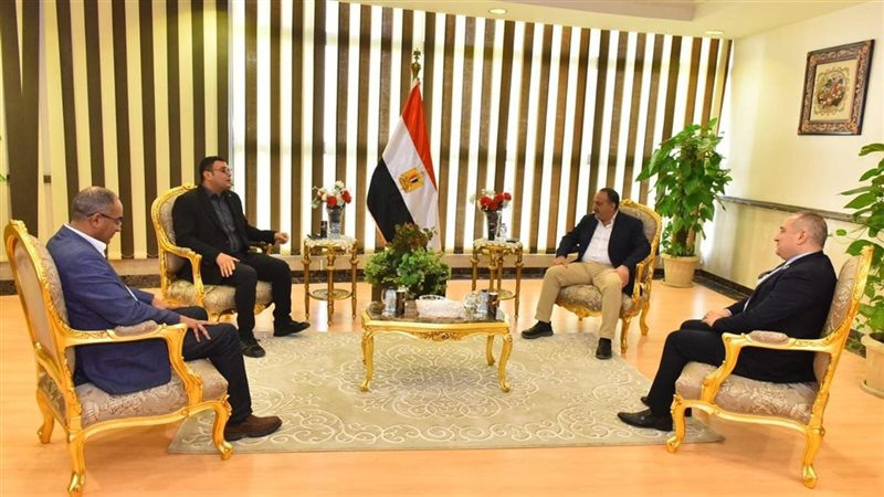 محافظ أسيوط