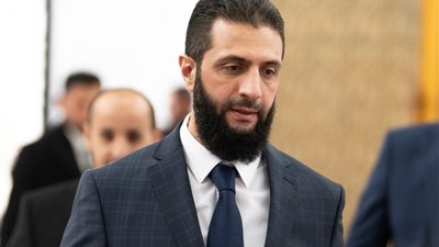 الرئيس السوري أحمد الشرع يصل للعاصمة الروسية موسكو 