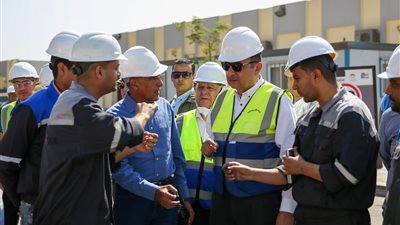 بعد توقف لأكثرمن عامين.. شيمي: إعادة تشغيل المصنع خطوة مهمة لدعم الصناعة