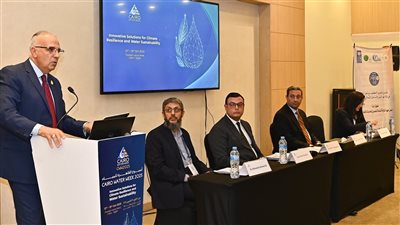 «سويلم»: التنسيق مع الإسكان ومحافظة دمياط لتنفيذ مشروعات ساحلية وممشى الكورنيش