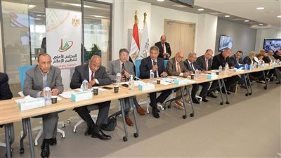 لجنة تطوير الإعلام تعلن تشكيل عدد من اللجان الفرعية.. والبدء الأسبوع المقبل