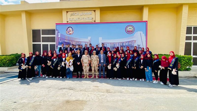 من زيارة طلاب جامعة