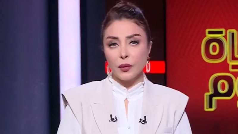لبنى عسل