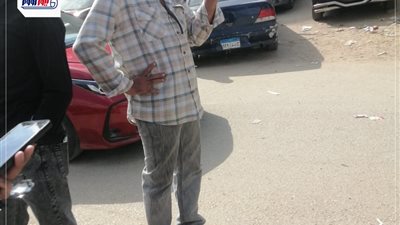 بالقميص والبنطال.. والد سوزي يساندها في ثاني جلساتها بالاقتصادية