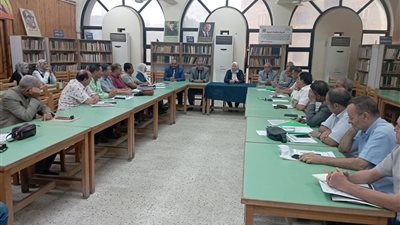 وكيل التربية والتعليم ببني سويف تشدد على متابعة الغياب والتقييمات الأسبوعية