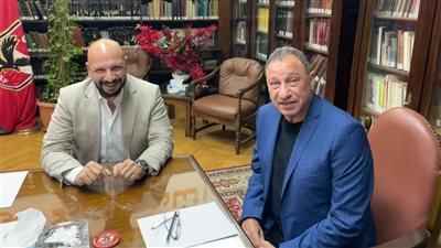 حازم هلال: الخطيب هو رمز الوطنية.. وستاد الأهلي حلمه الشخصي