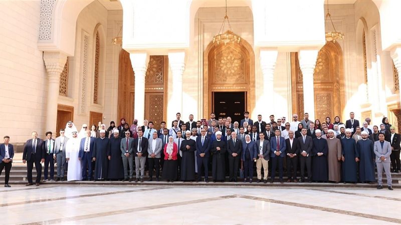 وزير الأوقاف على
