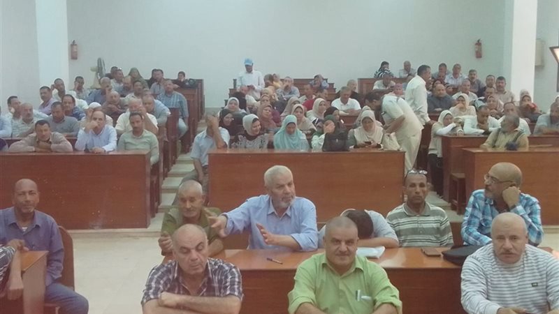 زراعة البحيرة تنفذ