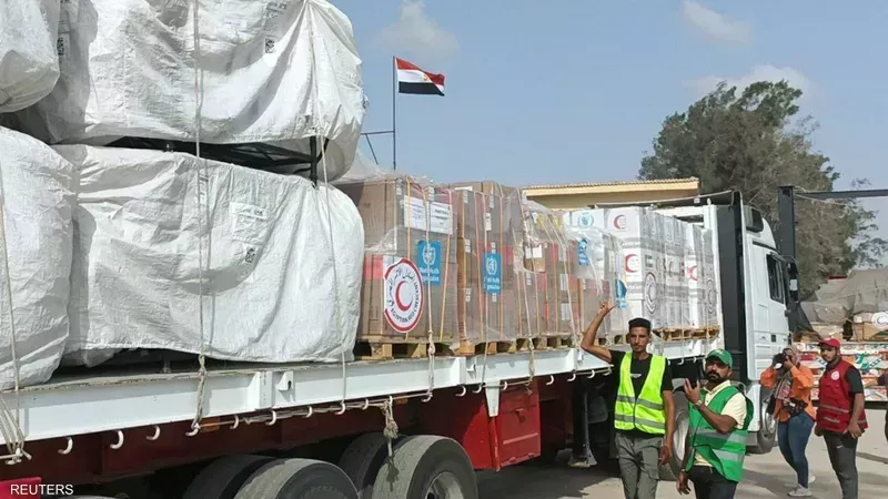 مساعدات غذائية لقطاع