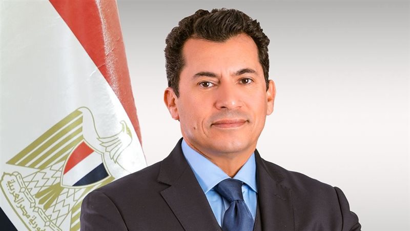 الدكتور أشرف صبحي