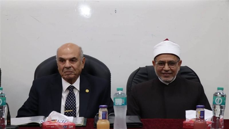 رئيس جامعة الأزهر