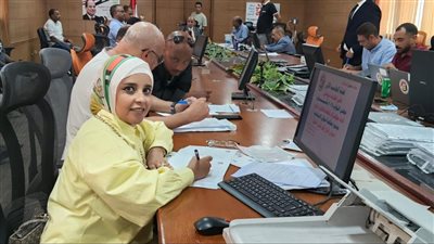 راندا خالد تتقدم رسميًا بأوراق ترشحها في اليوم الأخير للانتخابات البرلمانية