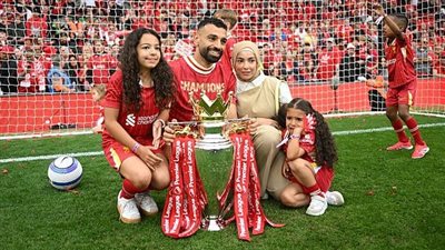 محمد صلاح: أنفصل عن العالم مع بناتي ورونالدو قدوتي