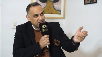 الغطريفي: تطوير الإعلام ضرورة وطنية والرقمية لا تهدد الصحافة بل تُعيد صياغتها