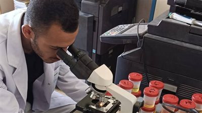 بدء أعمال الفحص الدوري للبلهارسيا والطفيليات المعوية لطلاب مدارس قنا