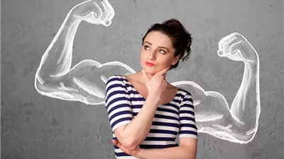 10 خطوات لتصبح شخصيتك قوية أمام الناس.. تعرف عليها 