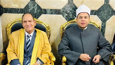 أسامة قابيل يهنئ الدكتور أحمد نعينع لتوليه شيخ عموم المقارئ المصرية