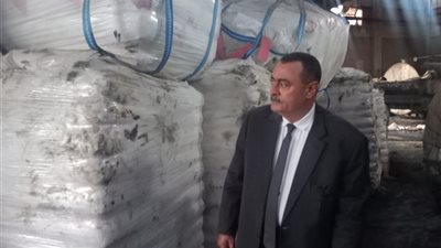 ضبط شبكة غش زيوت السيارات في حملة تموينية مفاجئة بدمياط