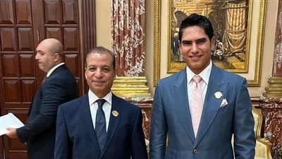 خلال تسلمه كارنيه الشيوخ.. أبو هشمية يوجه الشكر للرئيس السيسي علي تعيينه 