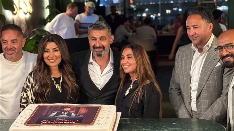 احتفال الفنان ياسر