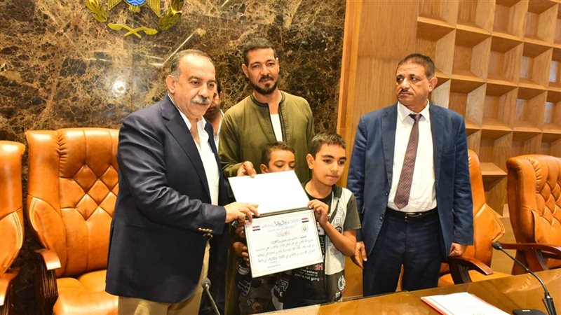 محافظ أسيوط