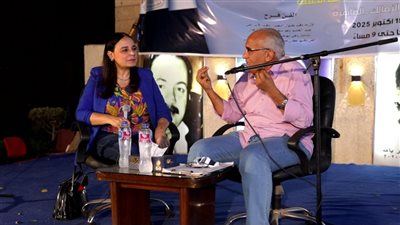 شهيرة خليل تتحدث عن تجربتها من خلال المساحة الحرة لمعرض الزمالك للكتاب