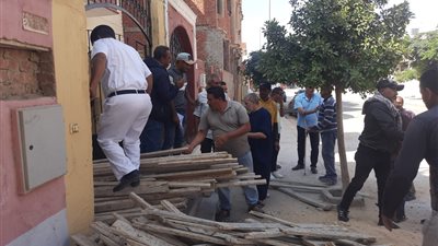 حملات موسّعة لإيقاف المخالفات البنائية بالعاشر من رمضان