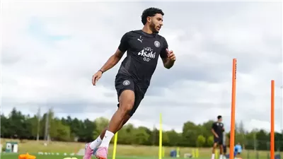 خبر سار لجوارديولا.. عمر مرموش يتعافى من إصابته ويعود لتدريبات مانشستر سيتي