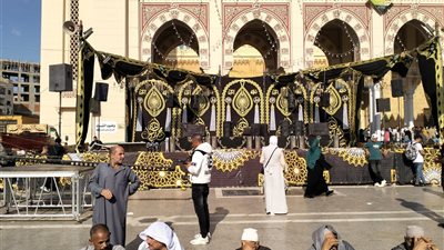 محمود ياسين التهامي يشعل الليلة الختامية لمولد السيد البدوي بمدينة طنطا