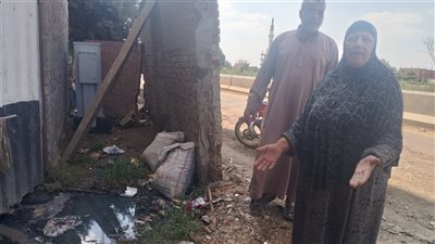 عاملين خزانات في البيوت.. أهالي عزبة علية هانم بالقليوبية يستغيثون من الصرف