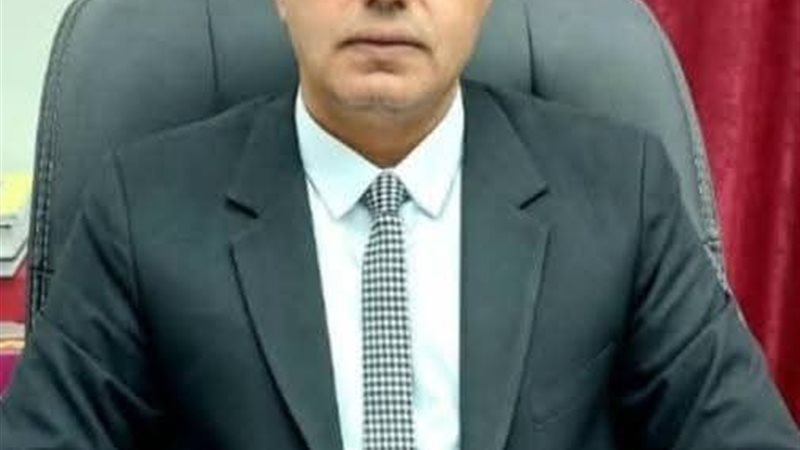 الأستاذ محمد رجب