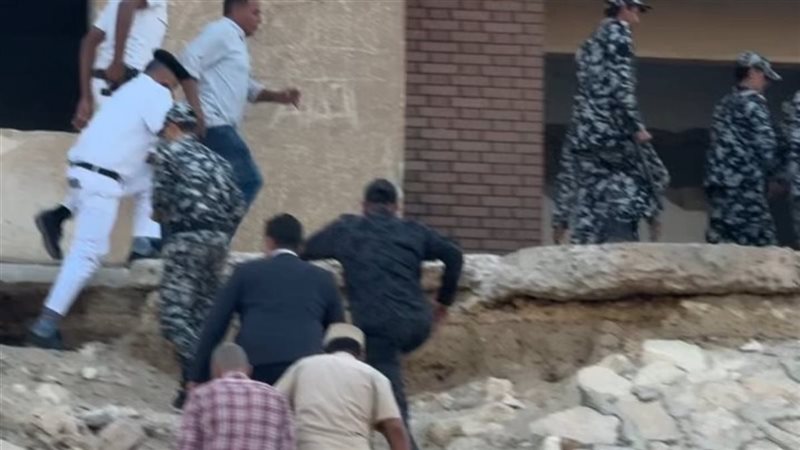 الاعترافات الأولى